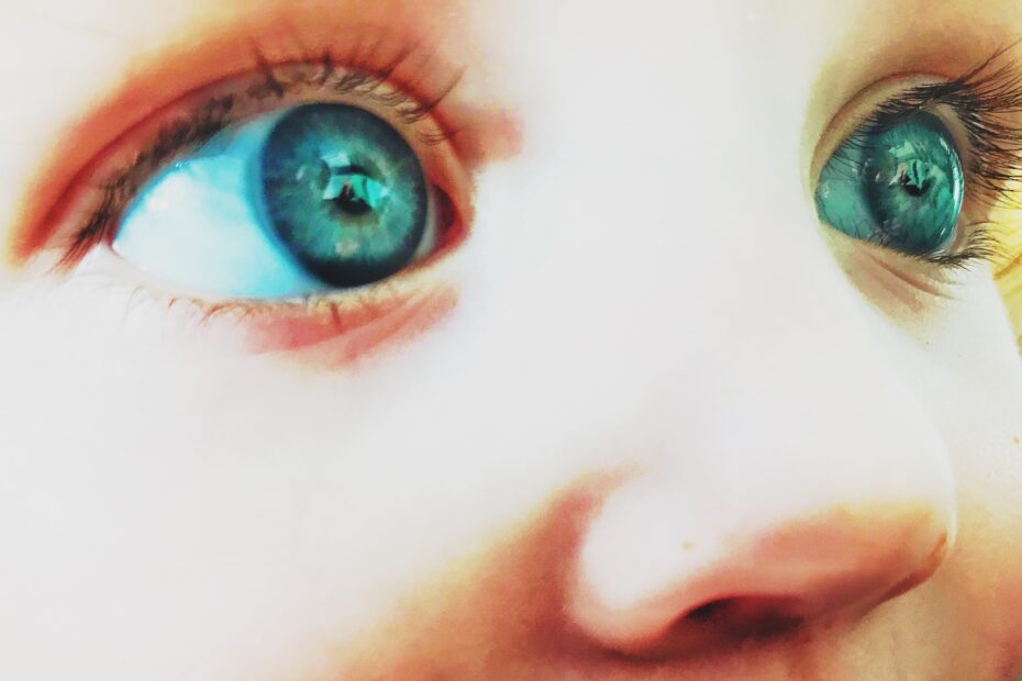 Child’s eyes
